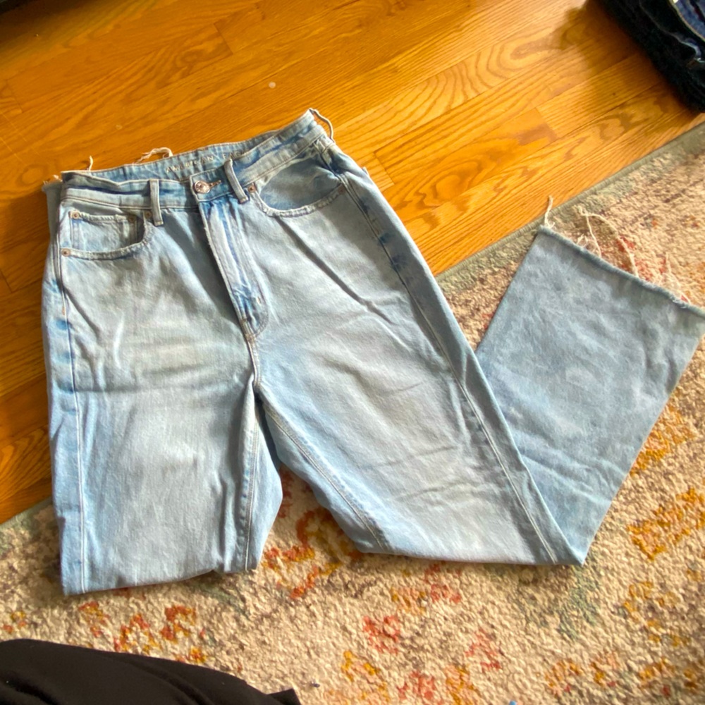 American Eagle High Rise Jeans